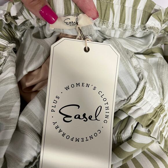 Easel Wide Leg Abstract Zebra Ruffled Flutter Sleeve Sage White Jumpsuit S NWT - Picture 12 of 12